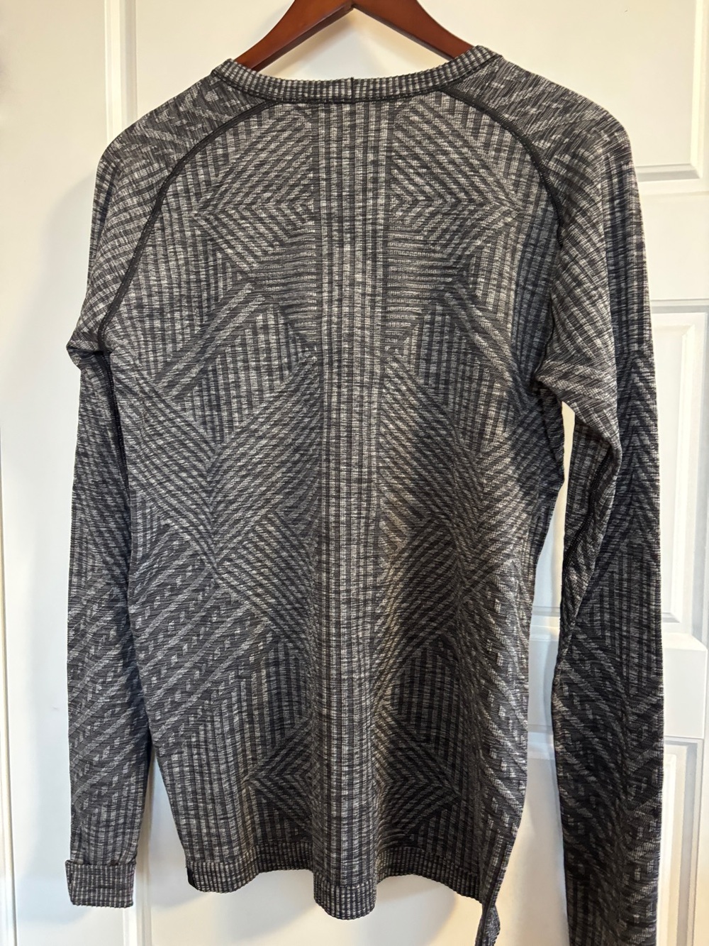Lululemon Rest Less Pullover - Picture 2 of 5